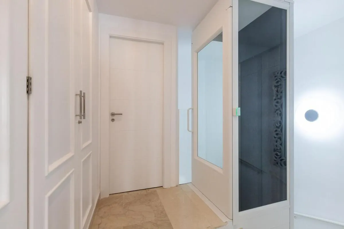 Casa Aloha 18 Puerto Banus Marbella Villa