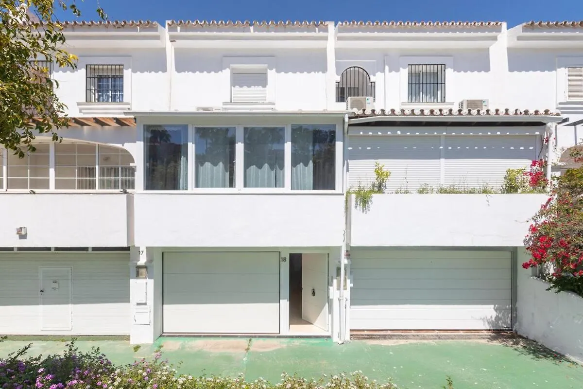 Casa Aloha 18 Puerto Banus Marbella Villa Spain