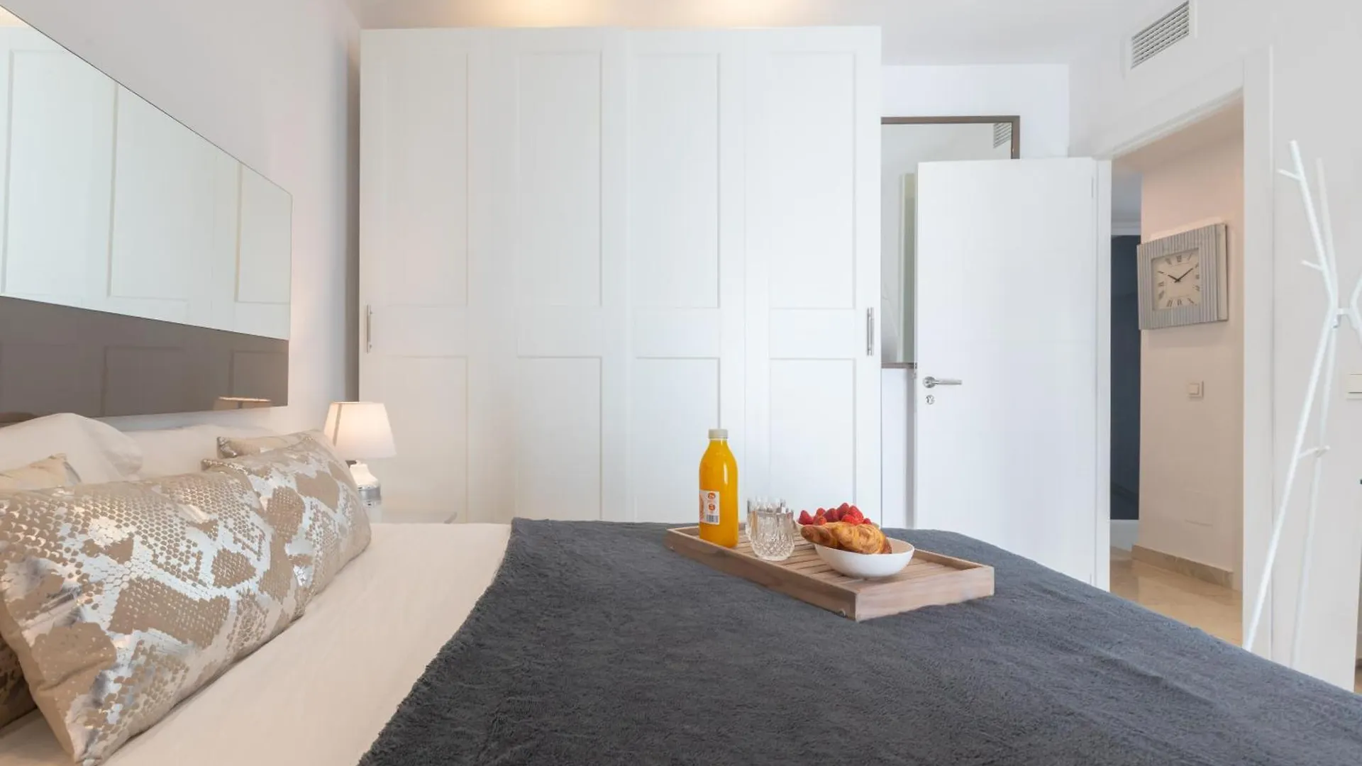 Casa Aloha 18 Puerto Banus Marbella Villa
